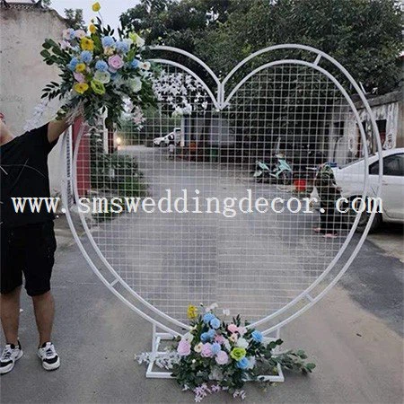 metal heart wedding arch